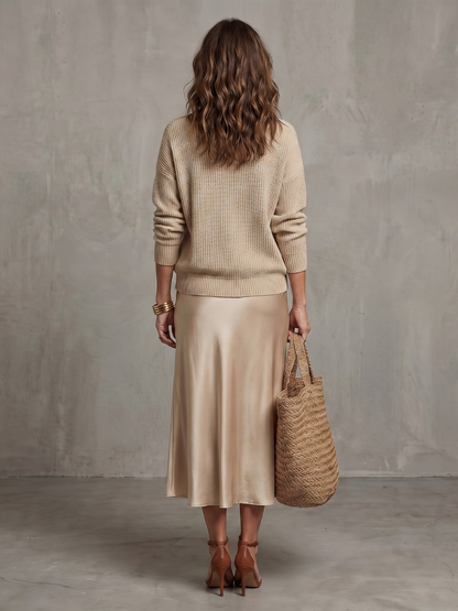Luciana | Ensemble Jupe Satinée Biais et Pull Tricot