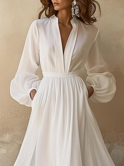 Laura - Robe Maxi Blanche à Col V Inspirée du Vintage