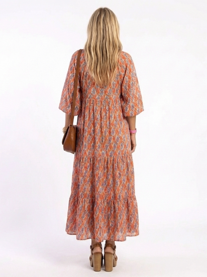 Amara | Robe Midi à Imprimé Géométrique en V