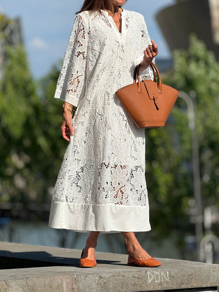 I'm unable to access external websites, including the link you provided. However, if you have specific questions about the content on that page or need information about dresses or fashion, feel free to ask!