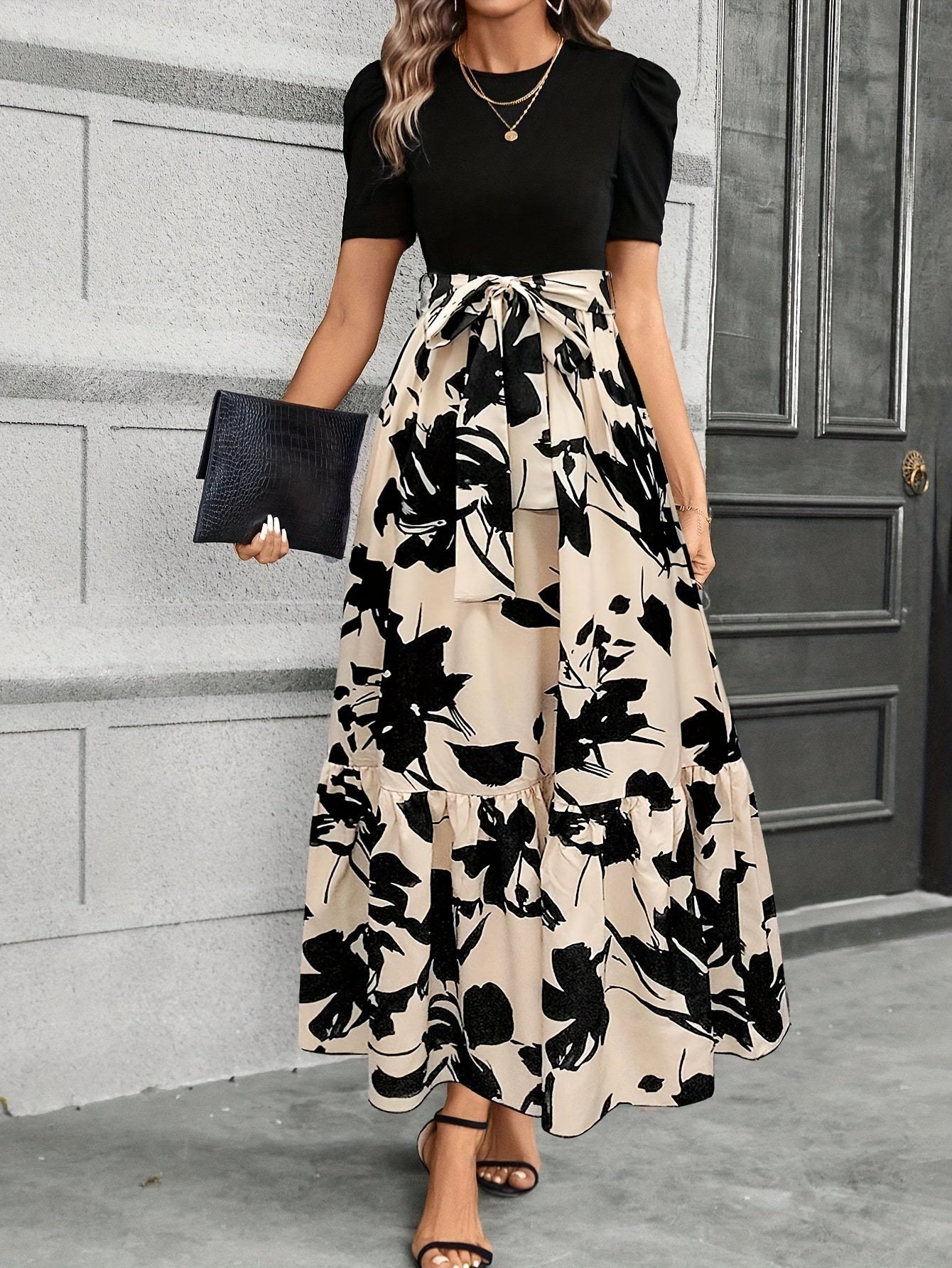 Briony - Robe Florale Taille Haute avec Ourlet Volant