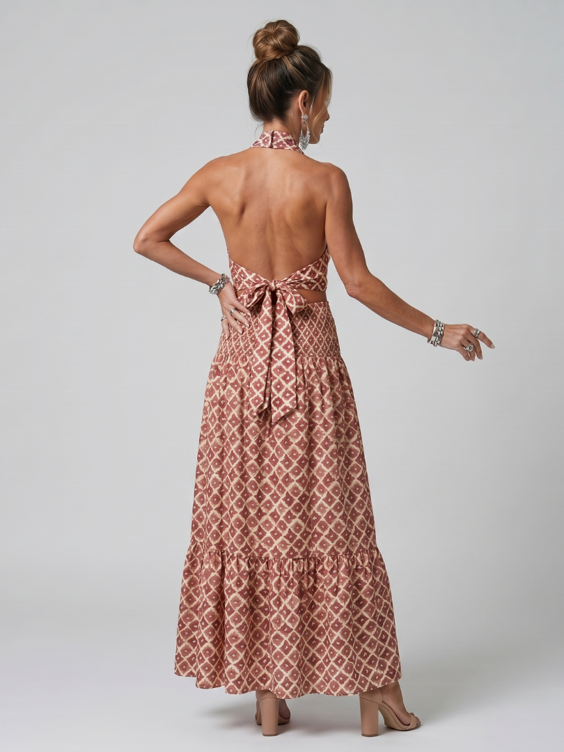 Amira | Robe midi à découpes géométriques avec encolure croisée