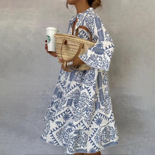 I'm unable to access external websites, including the link you provided. However, if you describe what you're looking for or provide details about the dresses or collections, I'd be happy to help with information or suggestions!