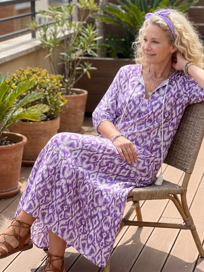 Pénélope | Robe midi à liens à franges imprimée