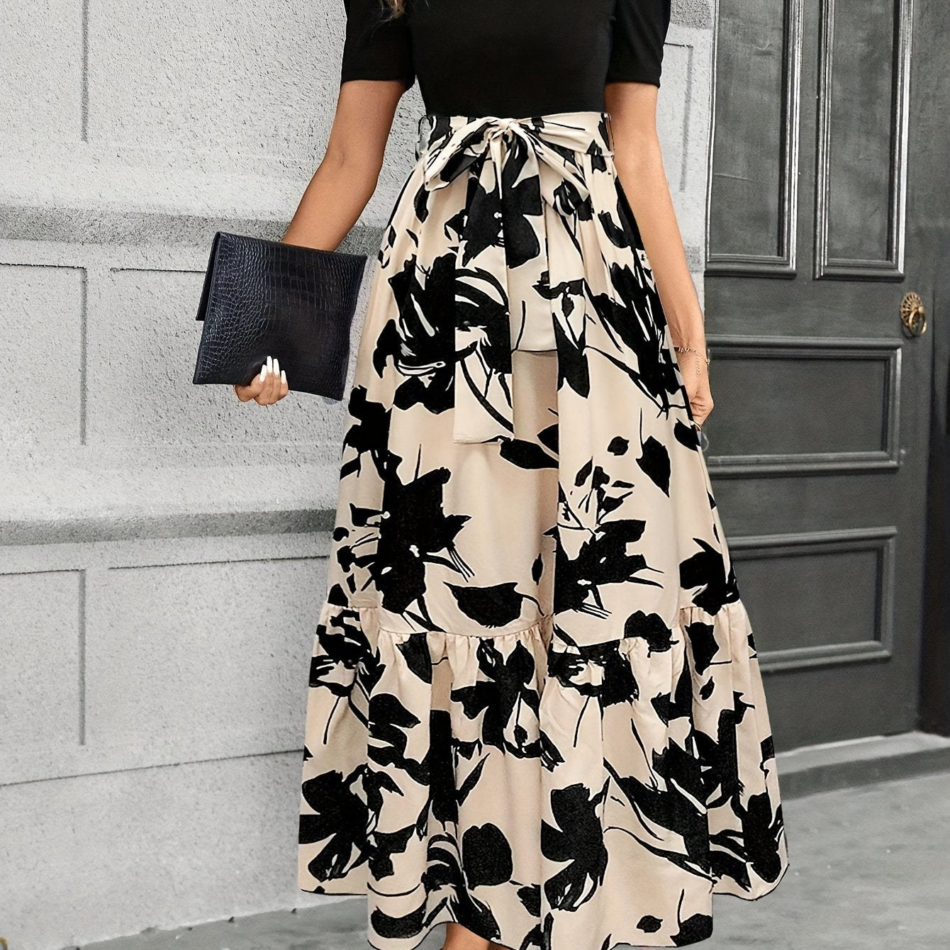 Briony - Robe Florale Taille Haute avec Ourlet Volant