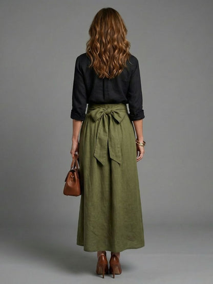 Vera | Ensemble de Deux Pièces Blouse Noire Jupe Midi Vert Olive