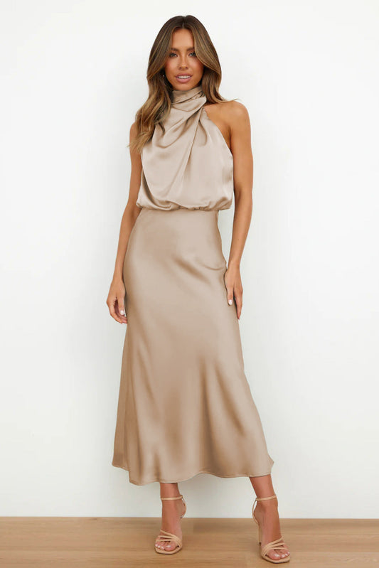 Carlina | Robe Longue en Satin avec Col Halter