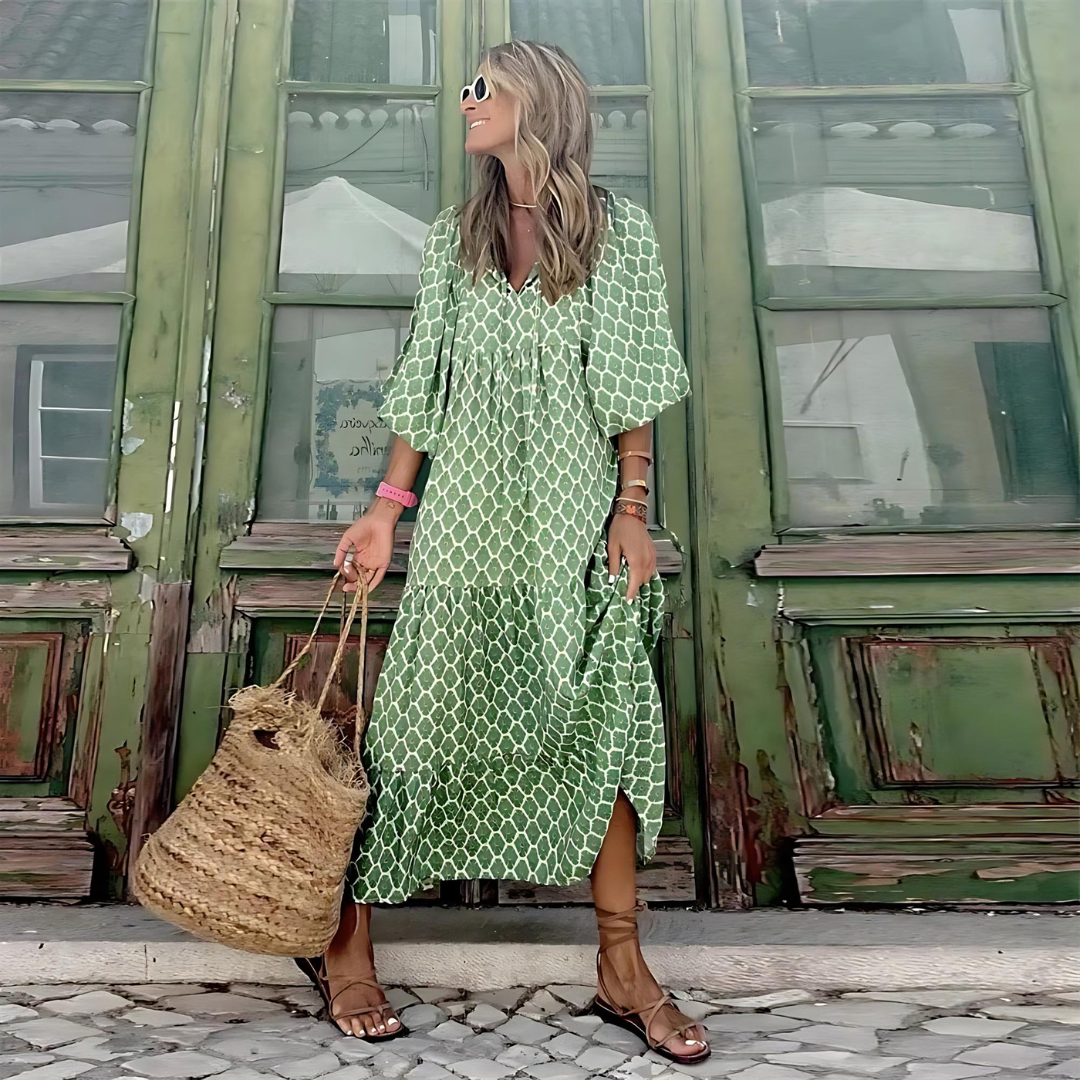 I'm unable to access external links directly. However, if you provide details about the content or specific questions regarding the dresses or the collection on that website, I'd be happy to help!