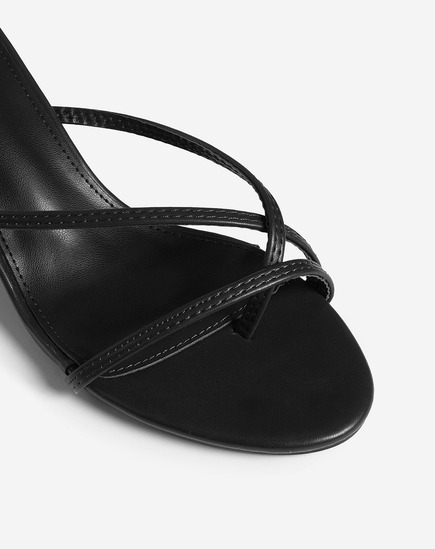 STRAPPY KITTEN HEELS