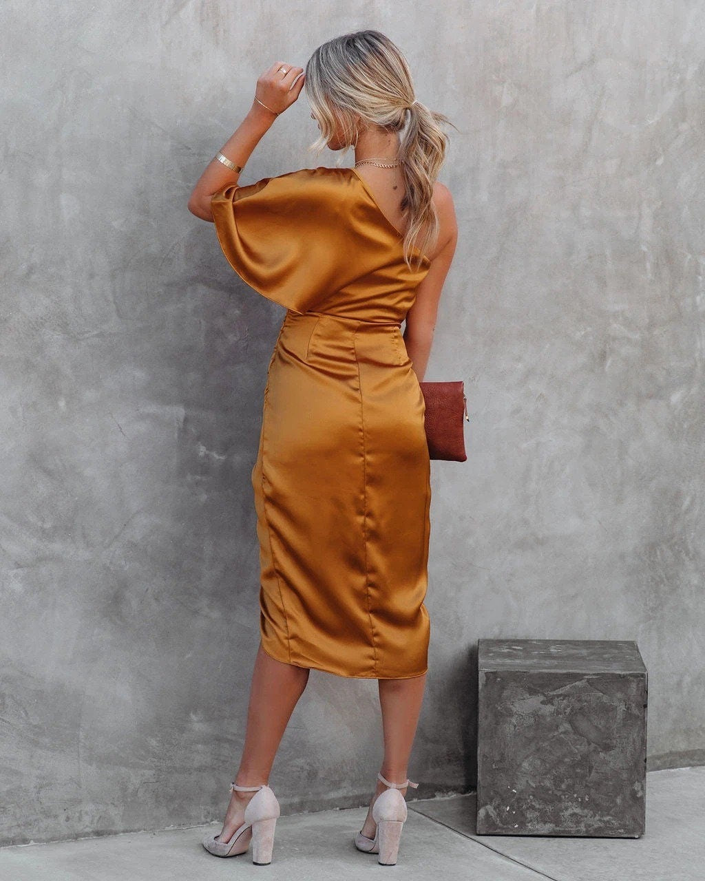Maelle - Robe Midi Élégante